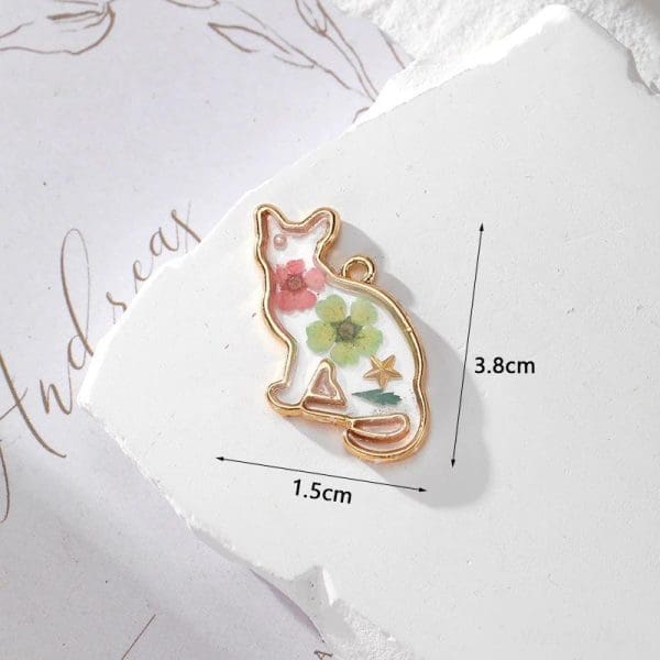 Cat Dried Flower Resin Charms