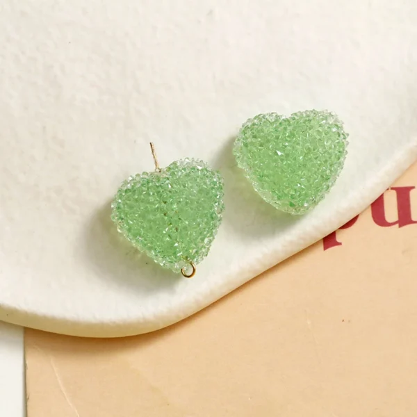 Color Candy Heart Cute Resin Beads